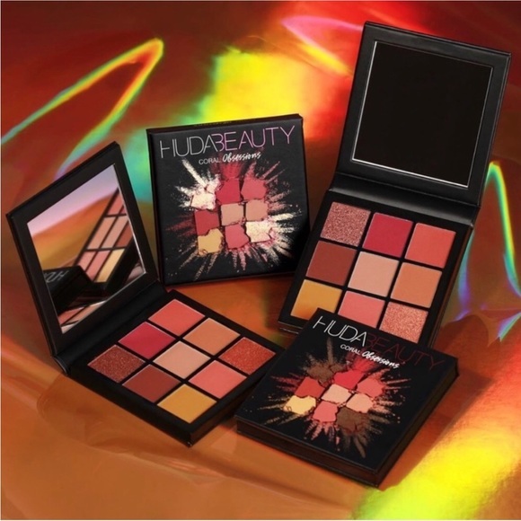 HUDA BEAUTY Other - HUDA Coral Obsessions Eyeshadow Palette NWT